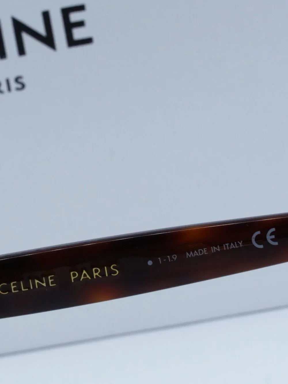 Celine model cl40064i